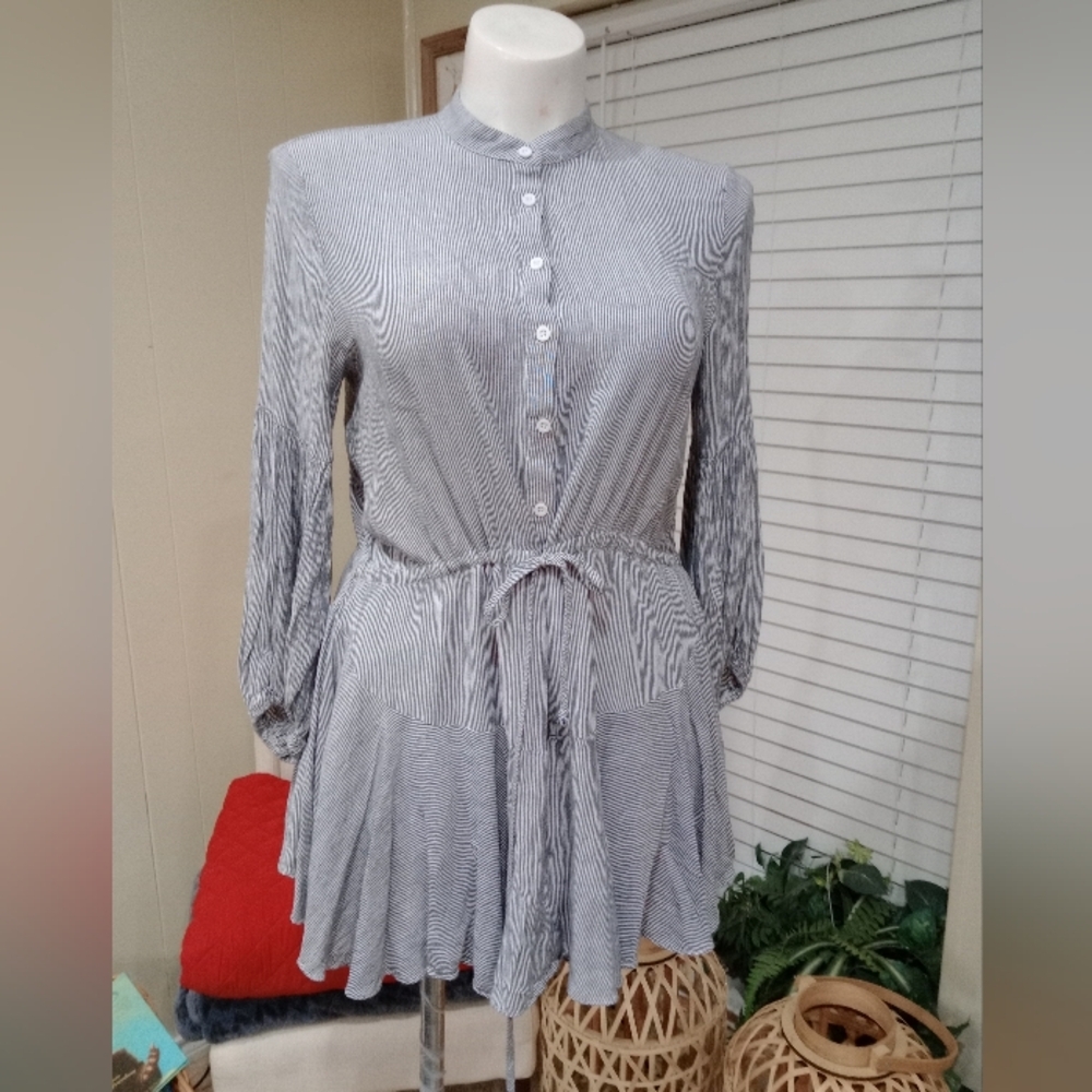 H&M Striped Button-Up Dress - Picture 7 of 15